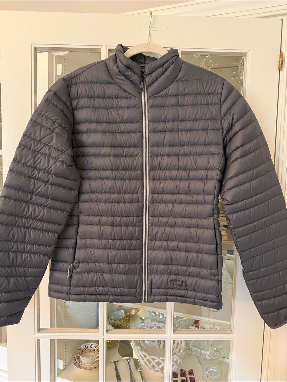Stio Women's Lightweight Quilted Puffer Jacket - Gray